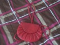 bolso pequeño rojo